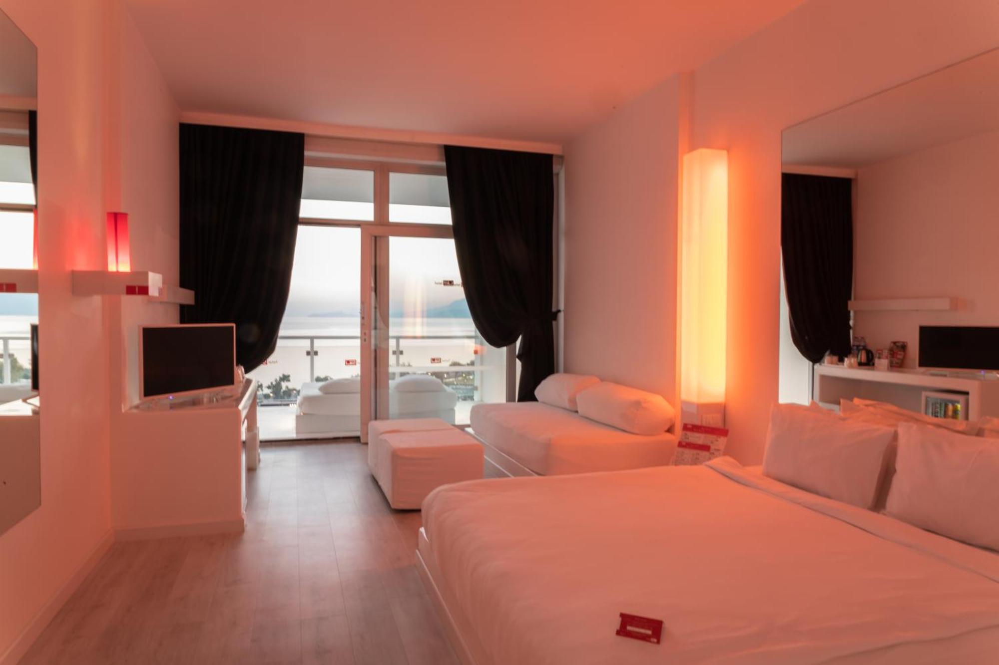 Deluxe Room Sea View