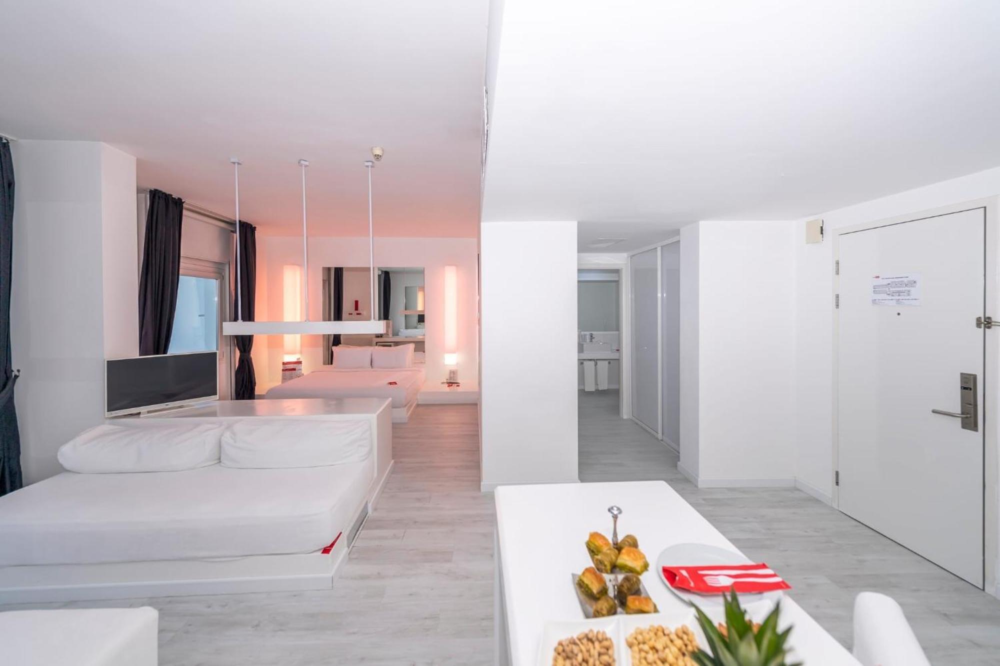 Family Room Sea View