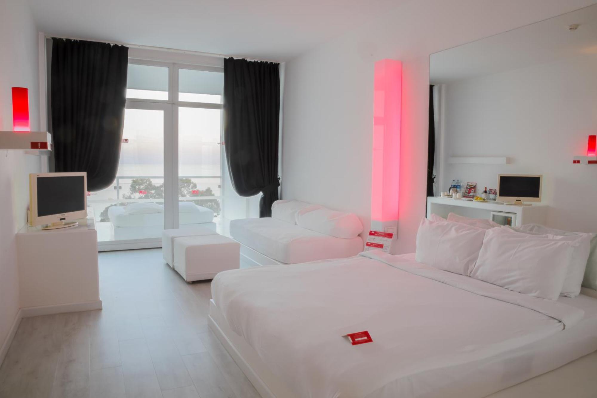Deluxe Room Sea View